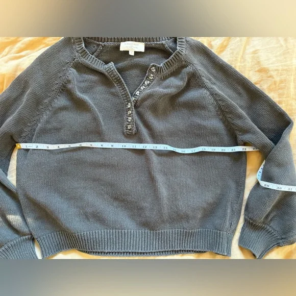 Sézane Leontine Jumper (S) in Khaki - Picture 4 of 8